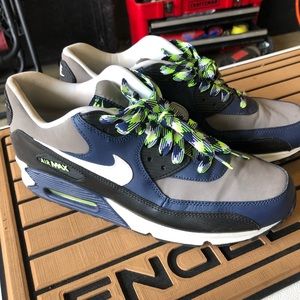 Nike Air Max 90 Lacrosse Shoe limited edition